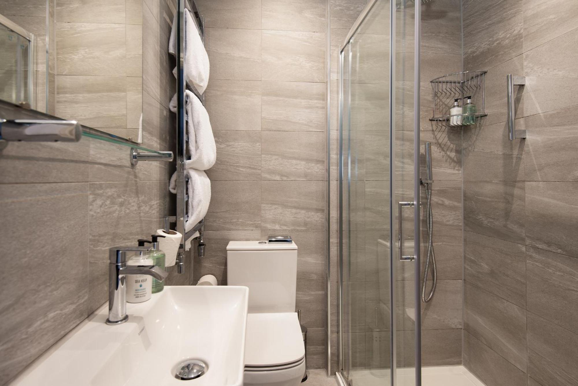 Windermere Rooms At The Wateredge Inn Ambleside Eksteriør billede